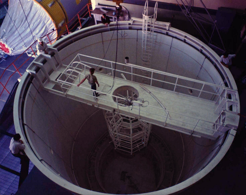 Illustration for article titled Newly Declassified Photos Show The Crewed USAF Spy Spacecraft That Almost Was